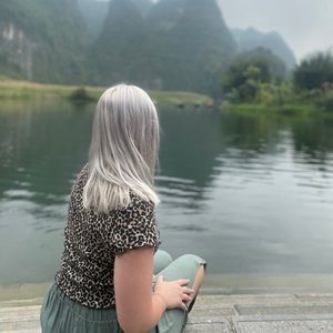 Meet your Posher, Chloe